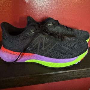 Like New Size 9 New Balance 880 Running Shoes